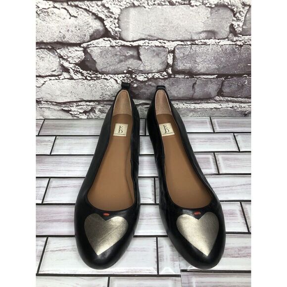 ED Ellen Degeneres Black Leather Lyssa Heart Ballet Flats Women Sz 7W US/37EU - Picture 1 of 16